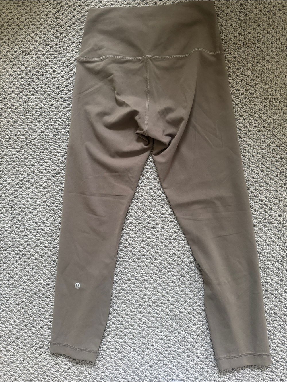 Lululemon High-Rise Leggings in Taupe Brown- Size 6 - Picture 2 of 3